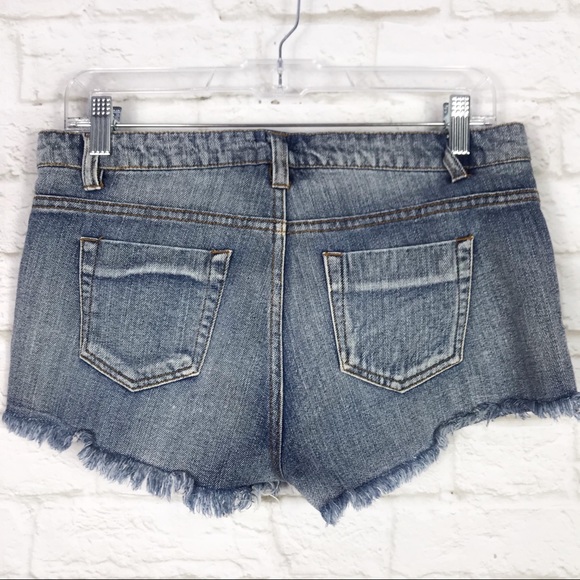 Trillium Southwestern Boho Cutoff Distressed Short - Picture 3 of 5